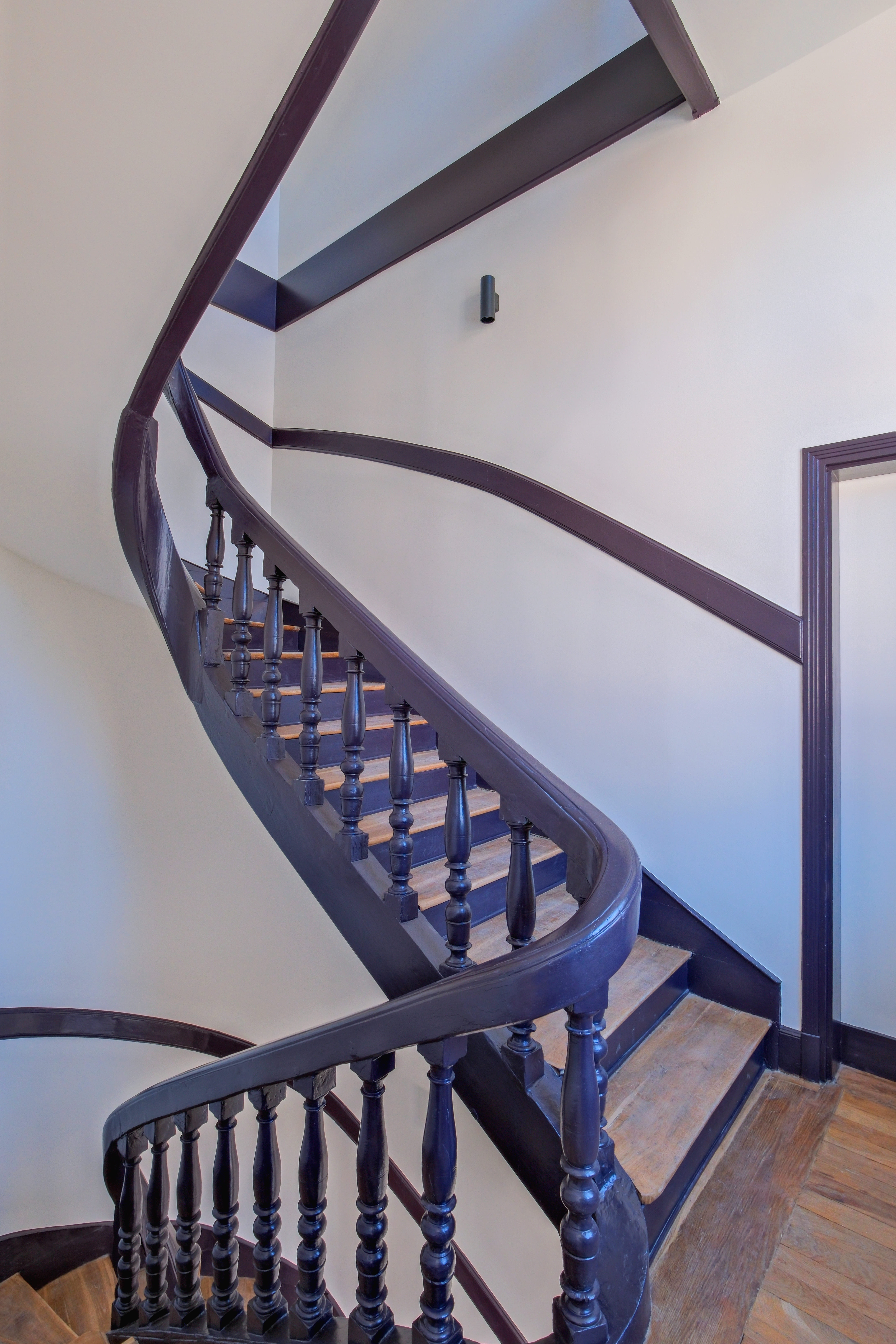 03_AUXERRE_23 rue Paul Bert_ESCALIER_HOTA0333