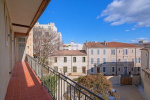 10-NIMES_13-rue-Bernard-Aton