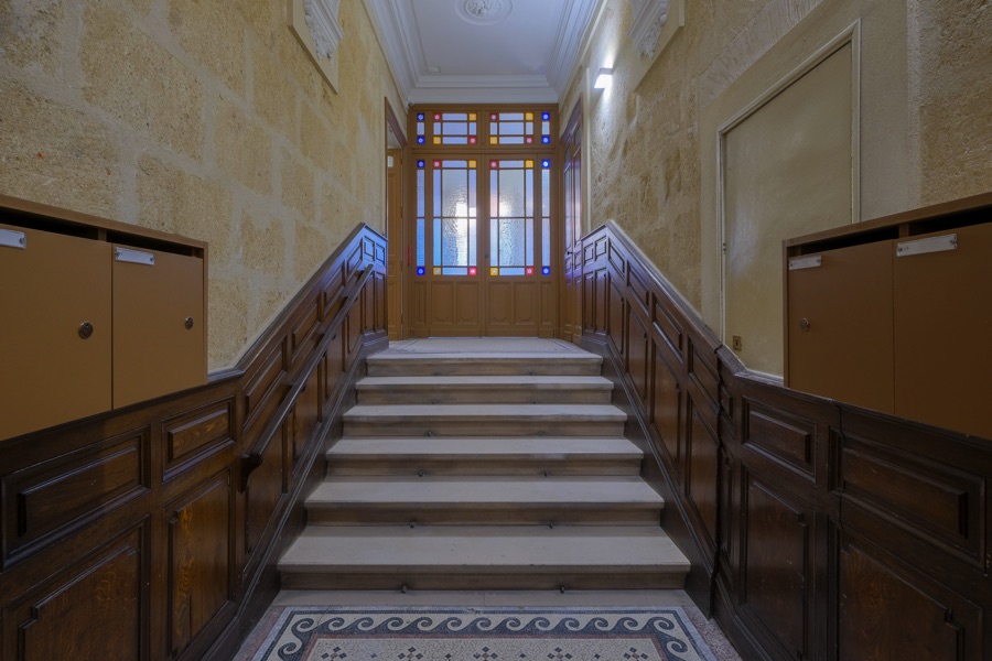 3-NIMES_13-rue-Bernard-Aton