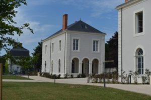 01_BLOIS_33-avenue-du-Mare╠üchal-Maunoury_FACADE-DEPENDANCE_DSC_8229-urban-premium