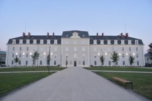 01_BLOIS_33-avenue-du-Mare╠üchal-Maunoury_FACADE_DSC_7933-urban-premium
