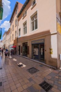 01_NIMES-10-12-rue-de-l-Horloge