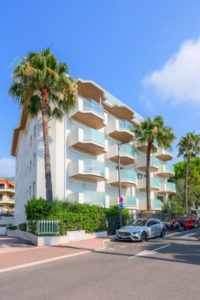 01_ROQUEBRUNE-CAP-MARTIN_121-avenue-des-Orchidées_FACADE_DSCF0465