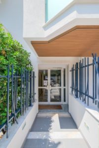 03_ROQUEBRUNE-CAP-MARTIN_121-avenue-des-Orchidées_FACADE_DSCF0611