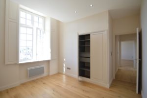 06_BLOIS_33-avenue-du-Mare╠üchal-Maunoury_CHAMBRE_DSC_7694-urban-premium