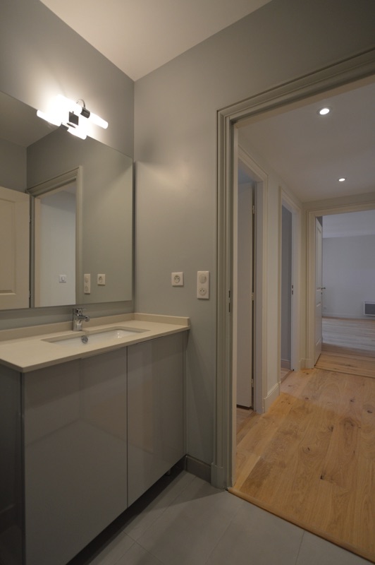 07_TOULON_27_rue_Picot_SDB_DSC_7452_Resized