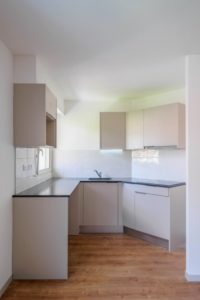 08_ROQUEBRUNE-CAP-MARTIN_121-avenue-des-Orchidées_CUISINE_DSCF0502