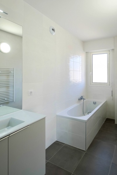 09_ROQUEBRUNE-CAP-MARTIN_121-avenue-des-Orchidées_SDB_DSCF0503