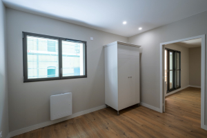 09_TOULON_5-7-rue-Hoche_CHAMBRE_DSCF8897-HDR-1