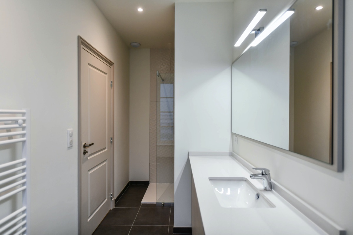 10_MEAUX_56-rue-du-General-Leclerc_SDB_DSC_9991