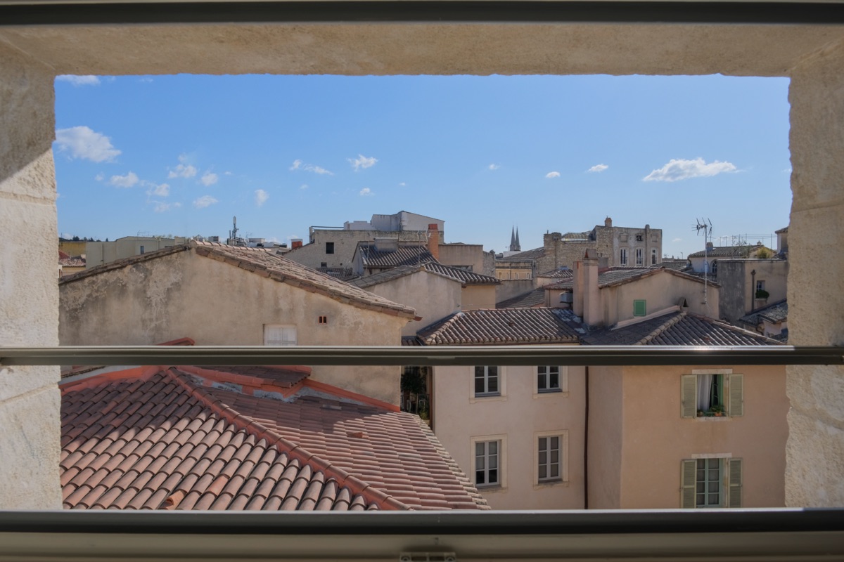 13-NiMES-23-rue-du-Grand-Couvent