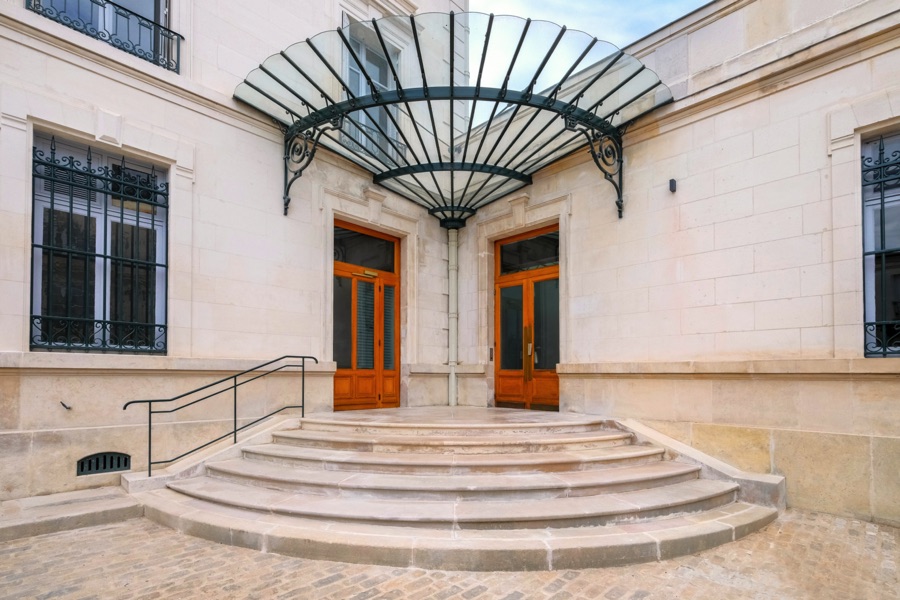 2-AUXERRE_1-rue-de-la-banque