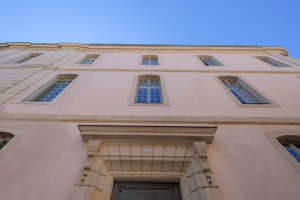 2-NiMES-23-rue-du-Grand-Couvent