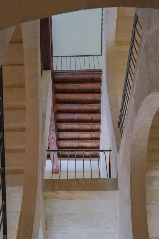 5-NiMES-23-rue-du-Grand-Couvent