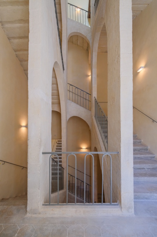 6-NiMES-23-rue-du-Grand-Couvent