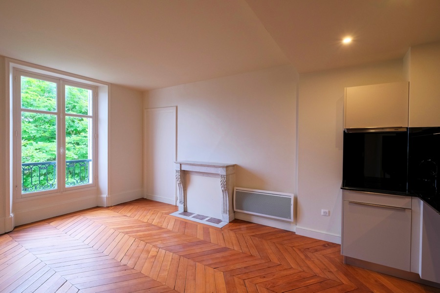 7-AUXERRE_1-rue-de-la-banque