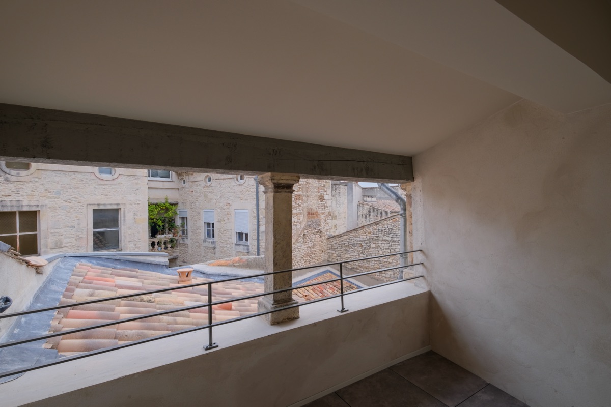 7-NiMES-13-rue-des-Marchands