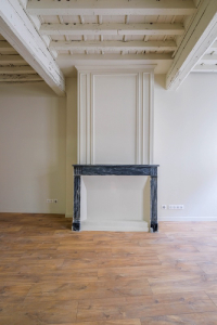 9-NiMES-13-rue-des-Marchands