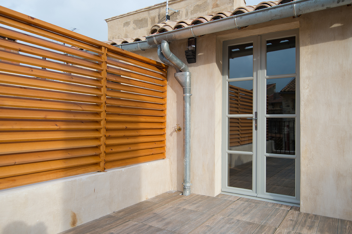 Arles_urban_premium_3759