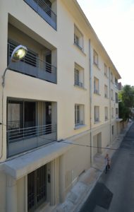 Avignon-Violette-urban-premium-1