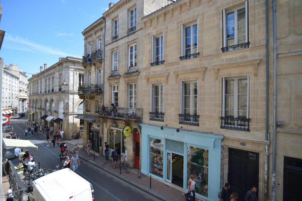 Bordeaux-Pas-saint-Georges-17