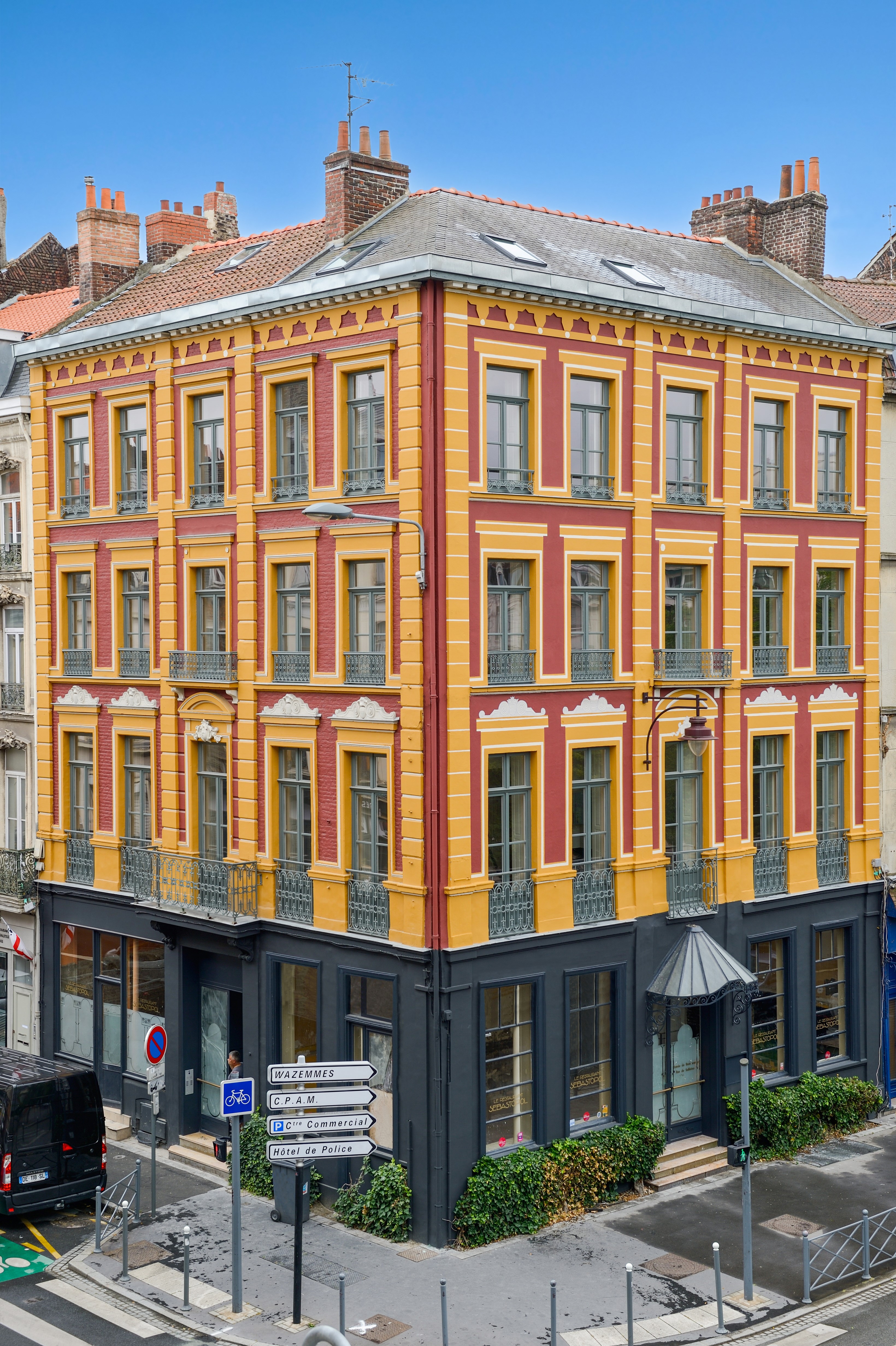 Lille-Façade portrait