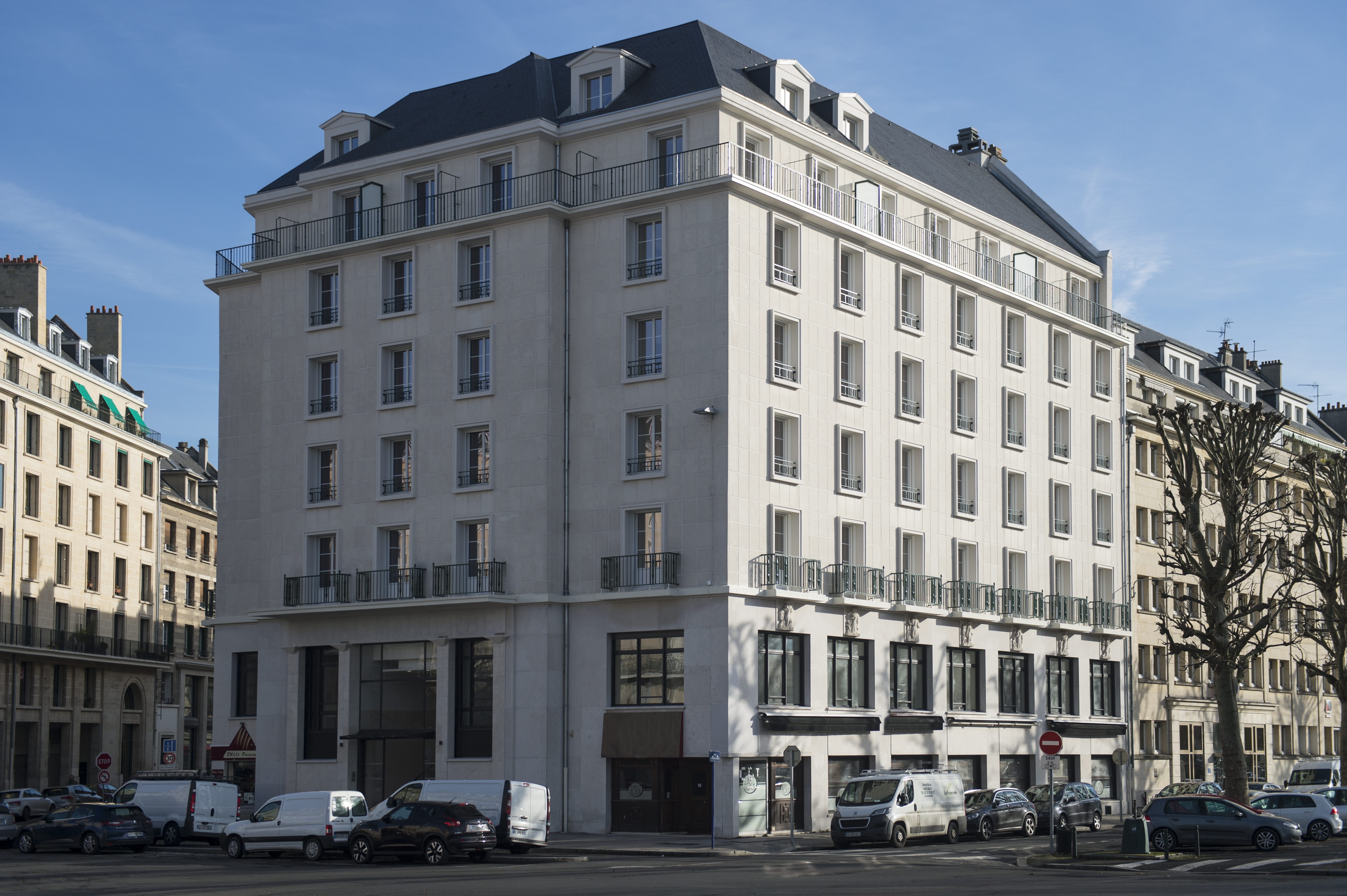 01_CAEN_2 place du Marechal Foch_FACADE_DSC_2086_01