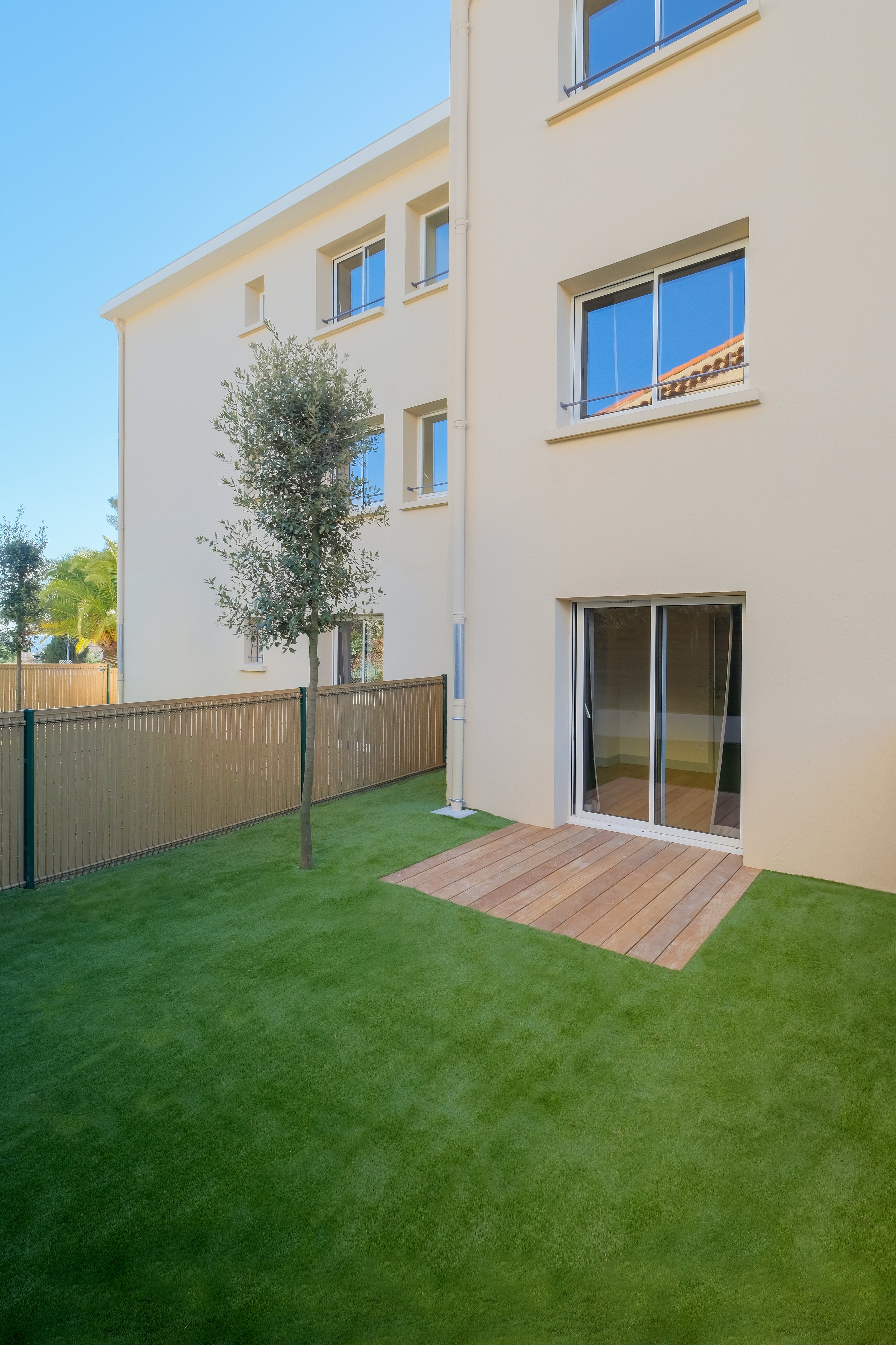 09_SAINT-RAPHAEL_Avenue du Clocher de Fréjus_EXTERIEUR_DSCF0323-min