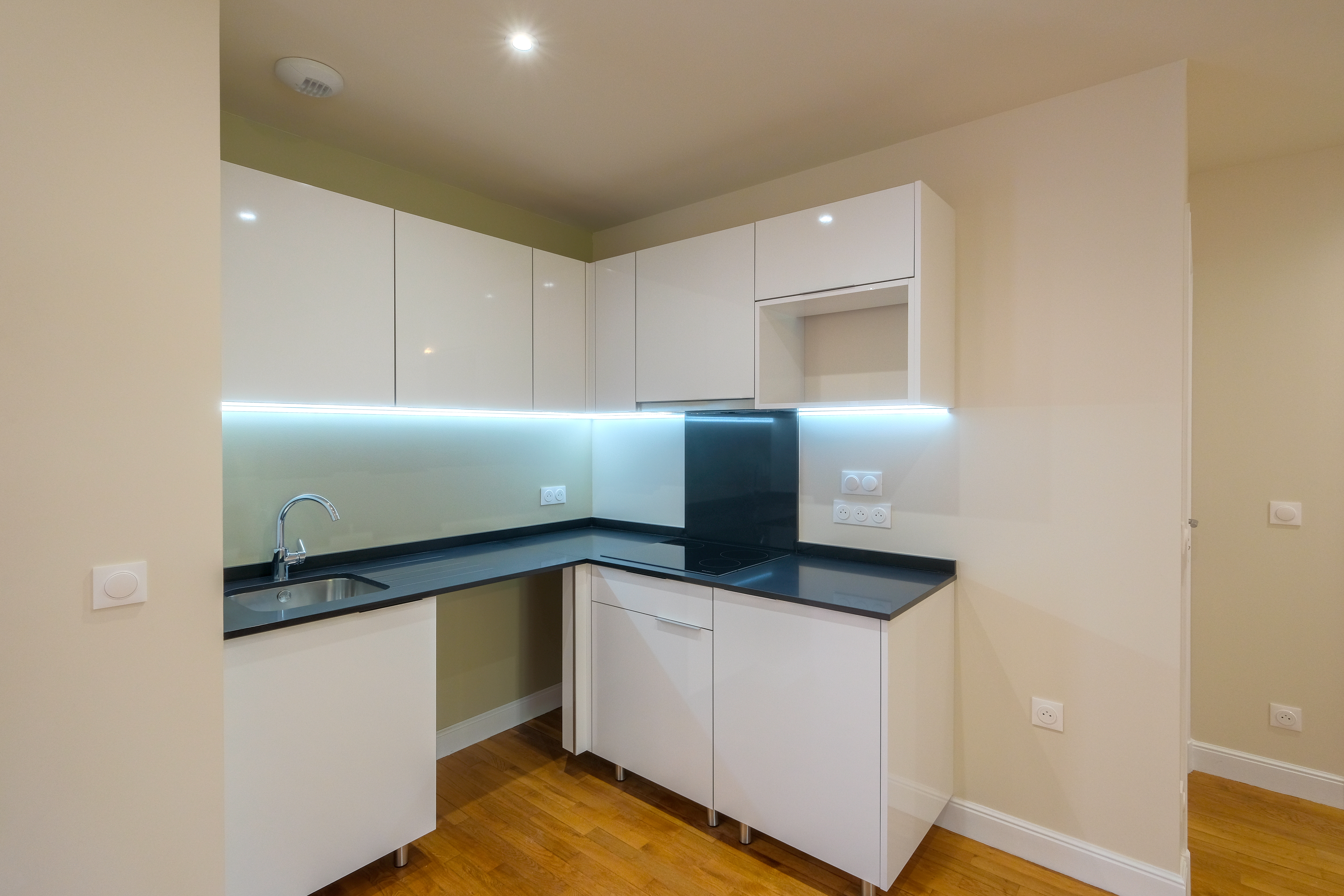 05_POITIERS_22, rue des Feuillants_CUISINE_DSCF4420