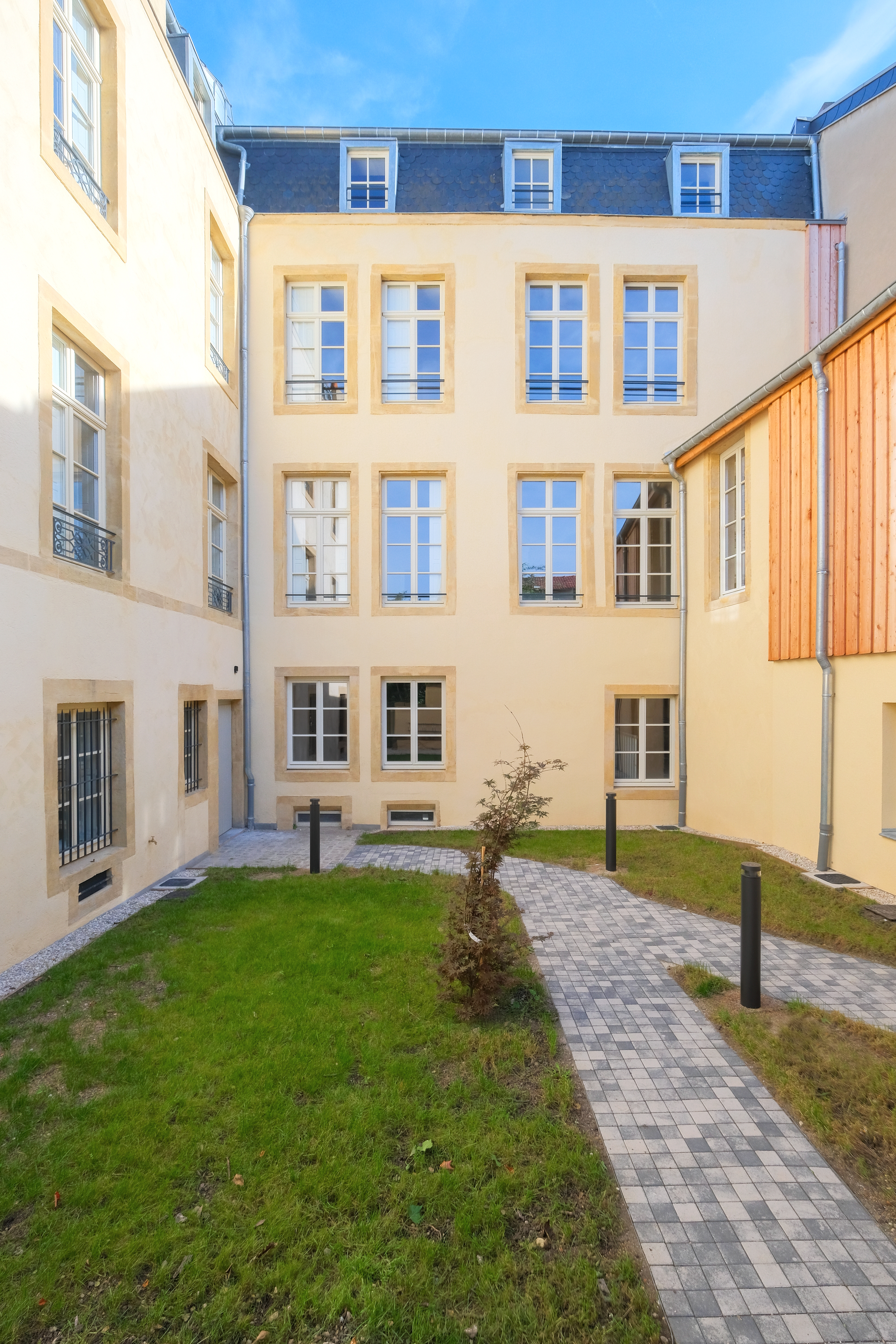 01_METZ_8, rue Chanoine Colin_FACADE INT_DSCF1951