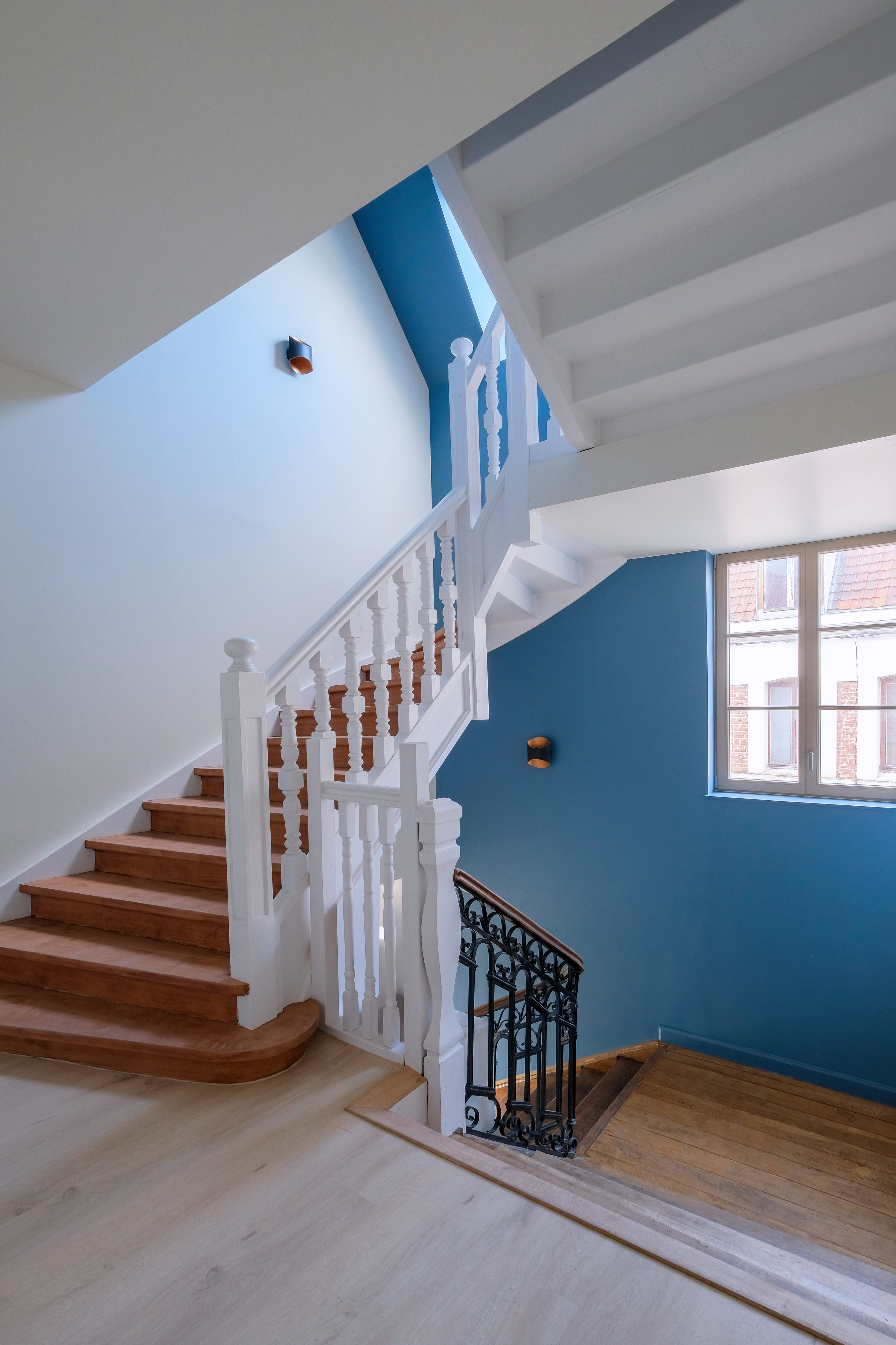 03_DOUAI_107 rue Saint Samson_ESCALIER_DSCF4481