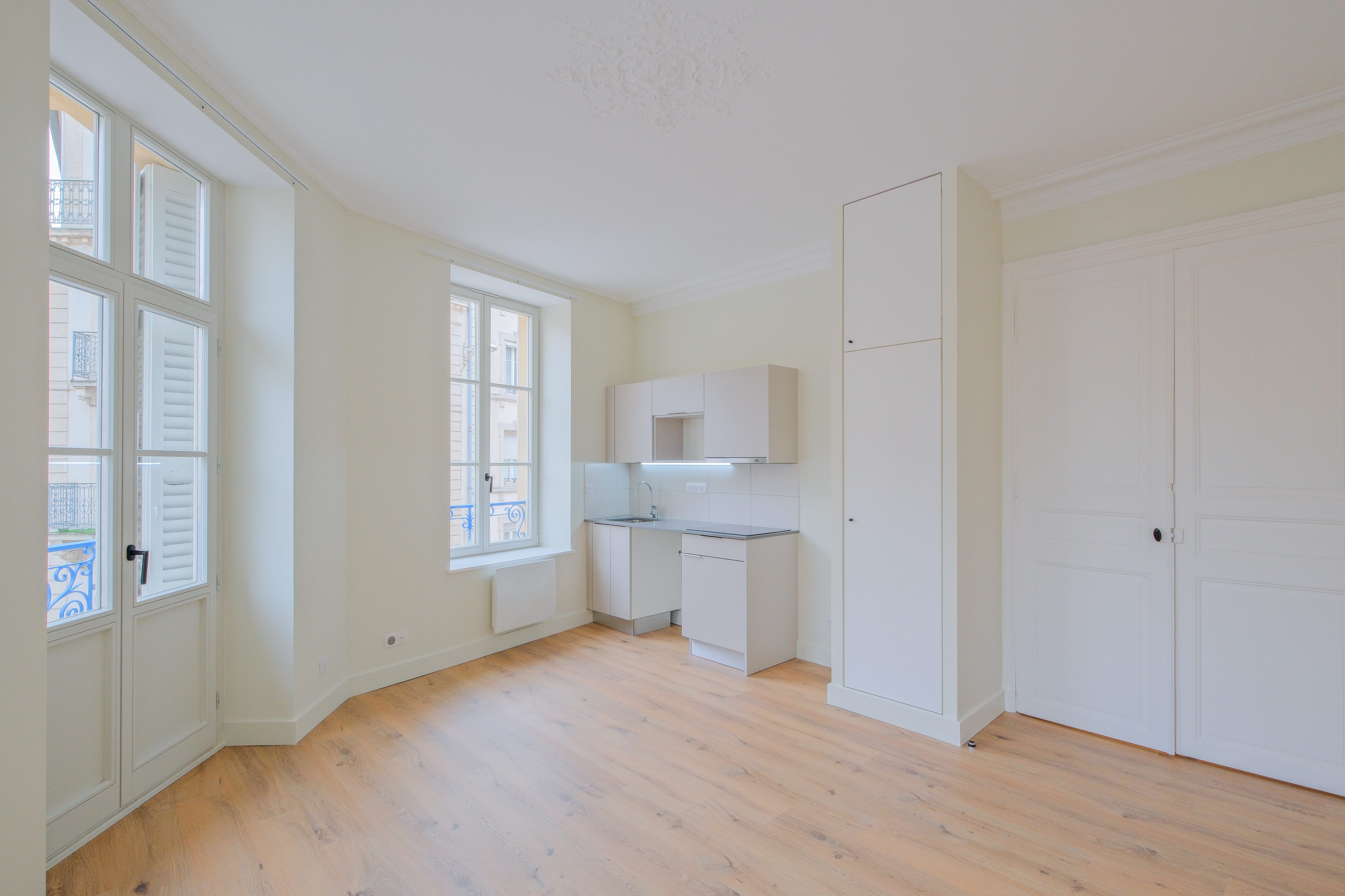 04_NANCY_15, rue Grandville_PIECE_HOTA0023