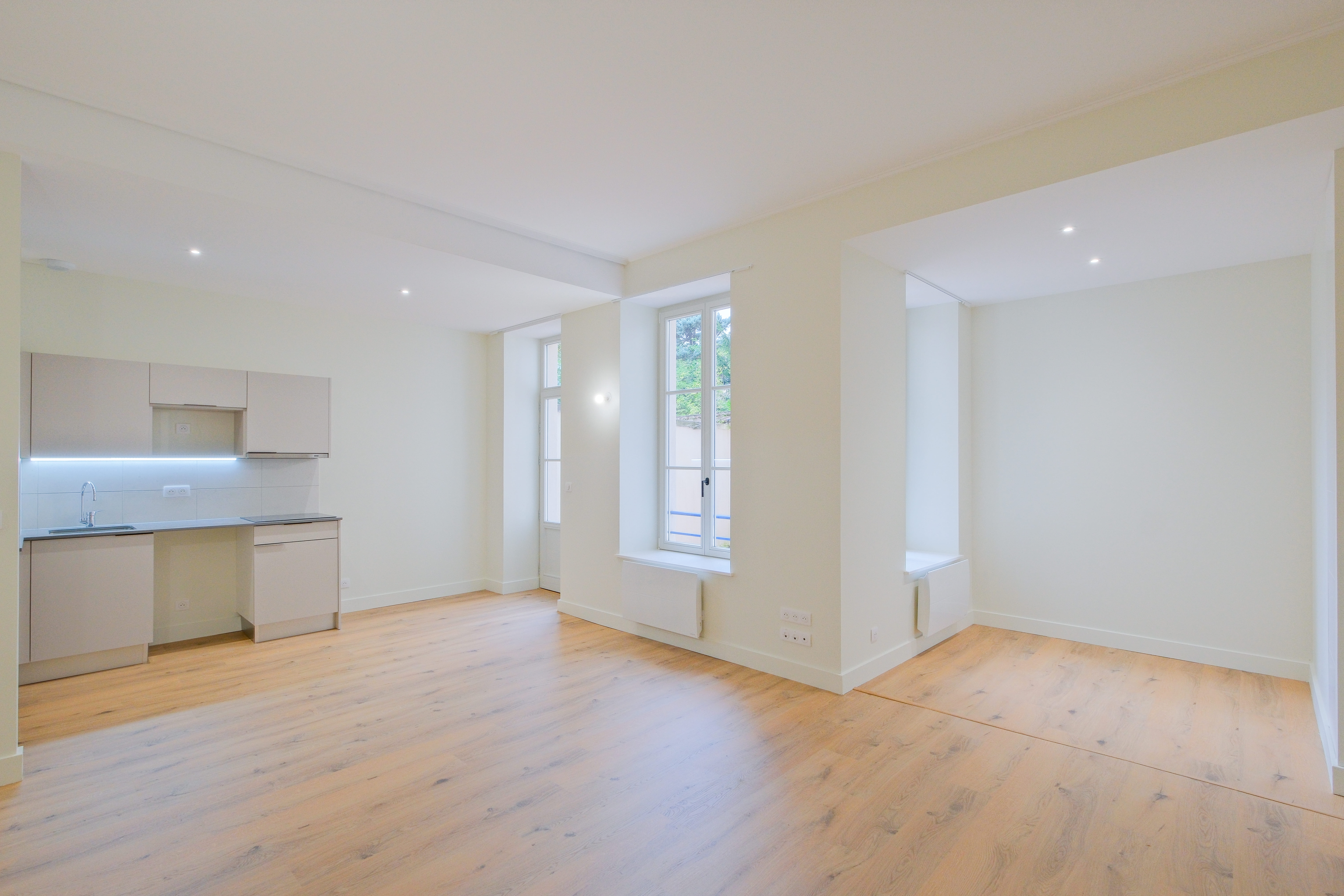 04_NANCY_15, rue Grandville_PIECE_HOTA0051